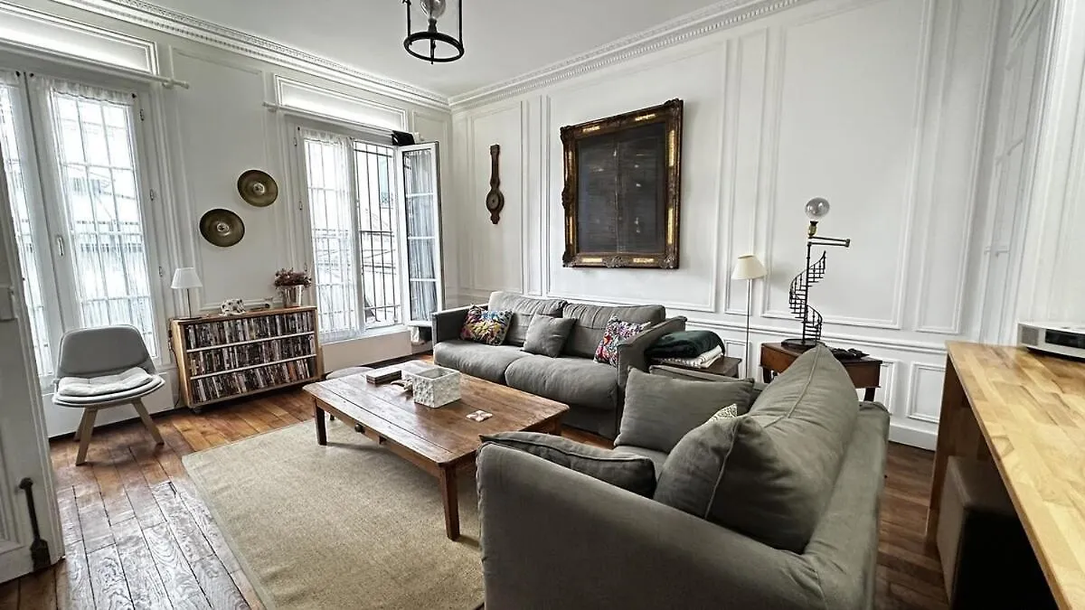 Chic 1 Room Apartment Near Louvre & Palais Garnier Paris
